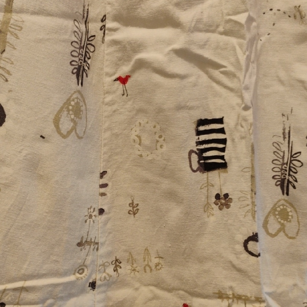 White Patterned Women's Skirt - image 3